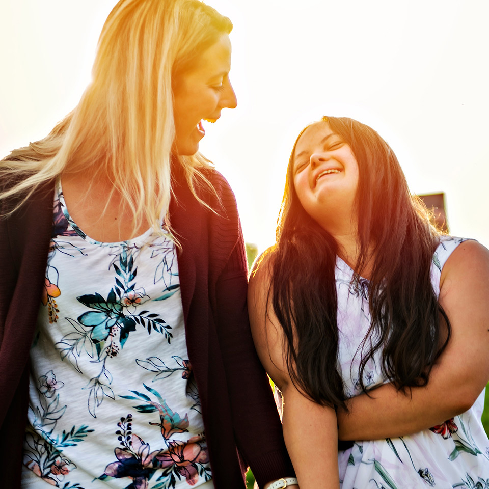 Heilpädagogische Hilfe Osnabrück e. V. Der HHO e. V. betreut und fördert Menschen mit einer geistigen, psychischen und/oder mehrfachen Behinderung. Die Stiftung Wohnhilfe hat für die Errichtung des neuen inklusiven Appartementhauses für Menschen mit und ohne Behinderung einen Zuschuss gewährt.